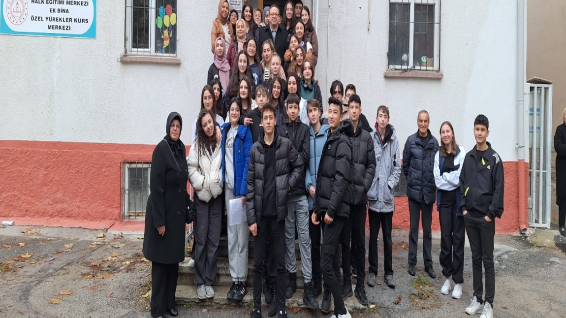Cumhuriyet Anadolu Lisesinden Anlamlı ziyaret